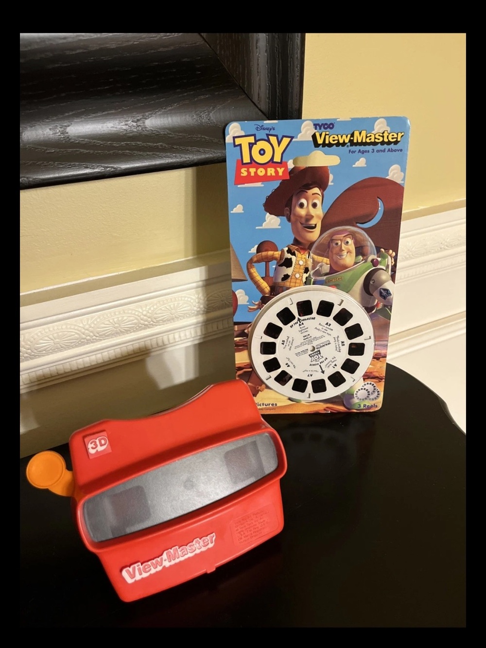 Vintage original Tyco Toy Story View Master Reels 3D 3 Pack and red view-master